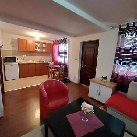 Dina Apartamento *